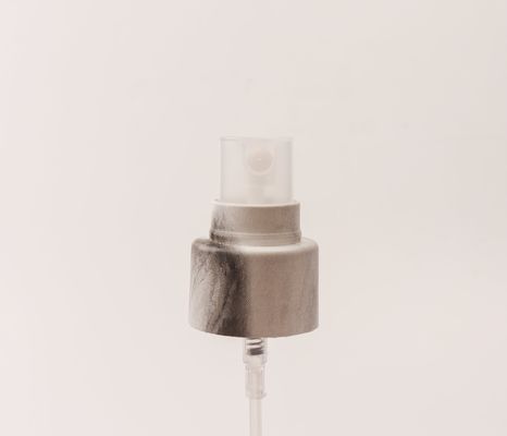 Pompa spruzzatrice di lusso per cosmetici Sicurezza e tasso di scarico 0,18-0,22 ml/T