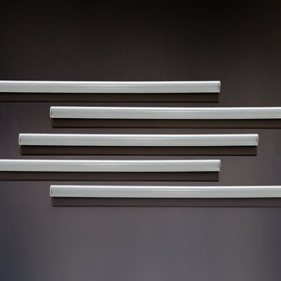 0.65-0.8mm Spessore su richiesta Perfetto PE Cosmetici tubi per pelle impeccabile